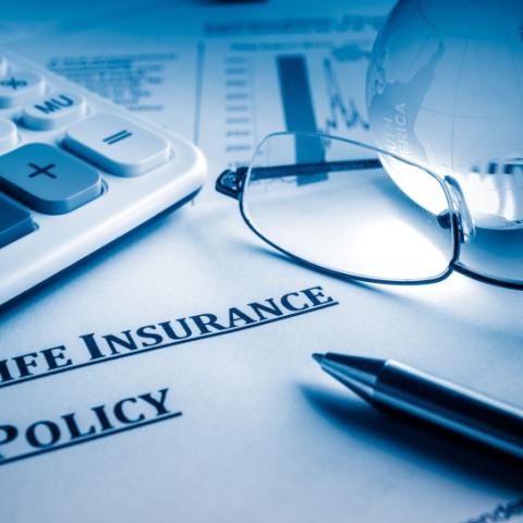 അഭിഭാഷകർക്ക് ലൈഫ് ഇൻഷുറൻസ് എന്തുകൊണ്ട് അത്യാവശ്യമാണ്.